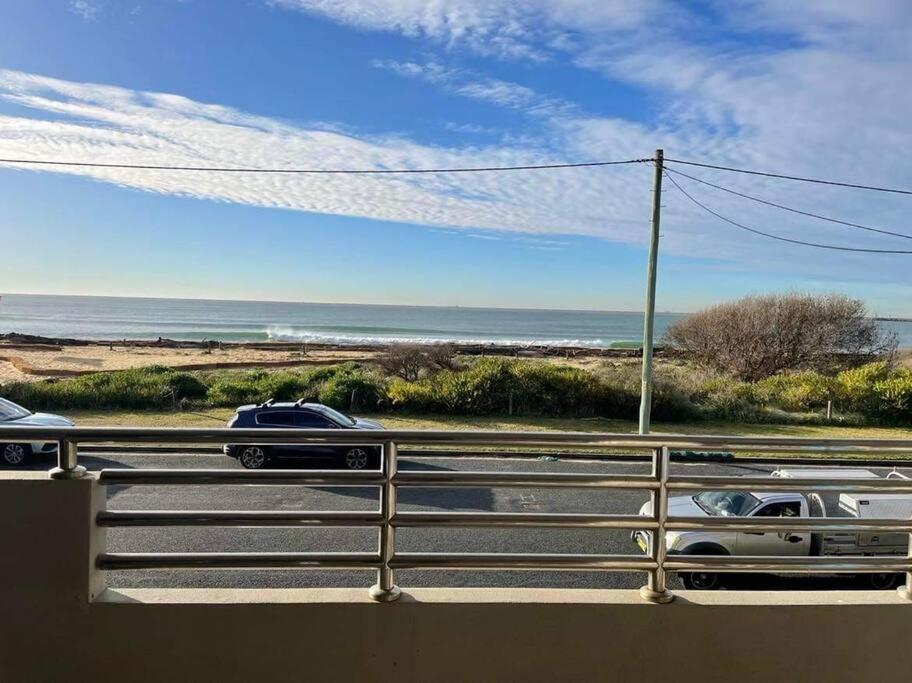 Beach House On Stockton Beach, Newcastle Villa Exterior foto